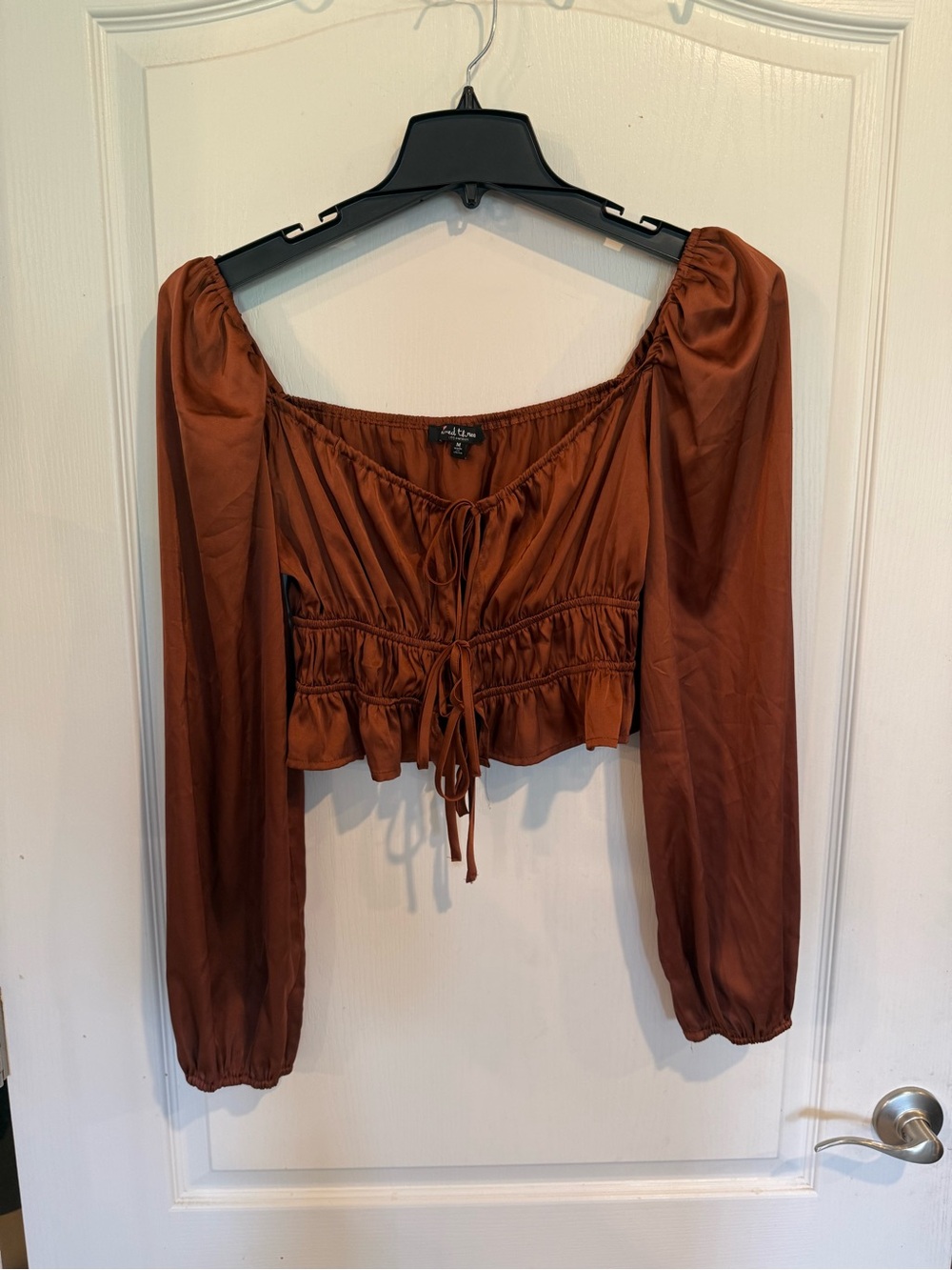 Mixed Threads Los Angeles Shirred Satin Puff Sleeve copper brown Crop Top medium